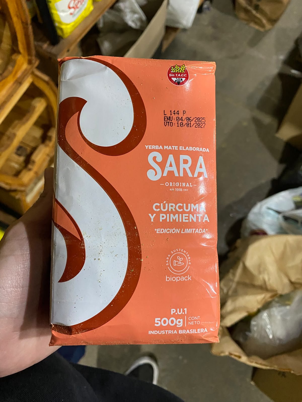 SARA CÚRCUMA Y PIMIENTA