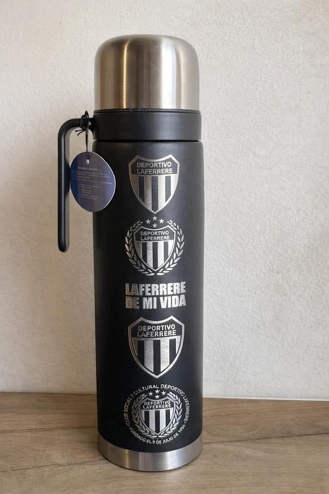 TERMO MEDIA MANIJA NEGRO DE 1L GRABADO DEPORTIVO LAFERRERE