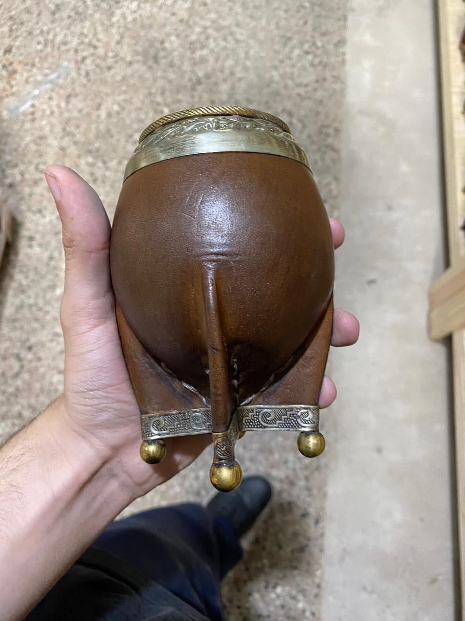 TORPEDO CINCELADO CON ARO DE BRONCE CON BASE DE ALPACA Y BOLAS DE BRONCE