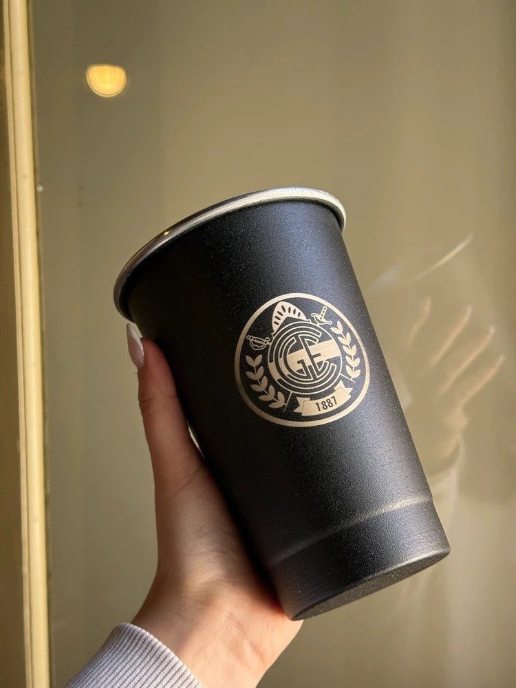 VASO FERNETERO NEGRO 1L GRABADO GIMNASIA Y ESGRIMA DE LA PLATA
